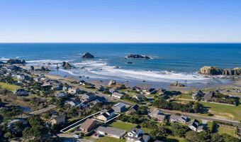 1240 NEWPORT Ave SW, Bandon, OR 97411