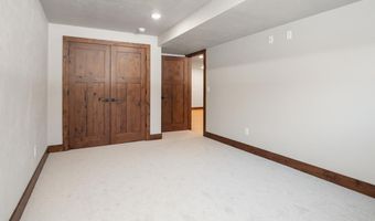2765 COUNTY ROAD EE, Abrams, WI 54101