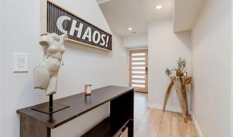 2153 S West View St, Los Angeles, CA 90016