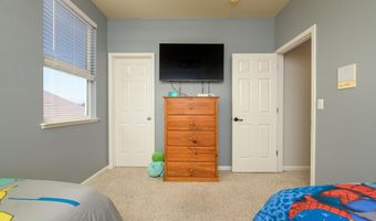 908 Lakeview Dr, Dayton, NV 89403