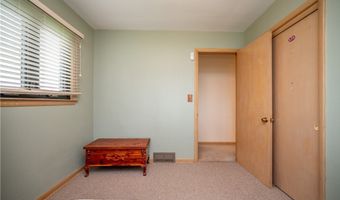 950 Kirwan Dr, Austintown, OH 44515