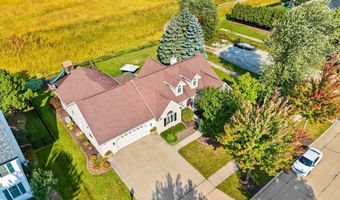 4715 N BROOKSHIRE Dr, Appleton, WI 54913