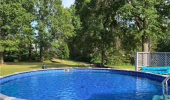 5947 Dailey Rd, Akron, OH 44319