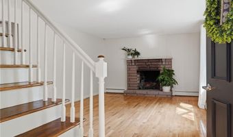 567 Providence Pike, North Smithfield, RI 02896