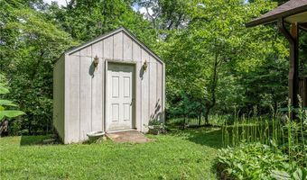 35 Fenchurch Dr, Bella Vista, AR 72715