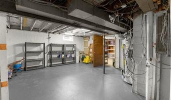 6336 Fox Ave, Allen Park, MI 48101