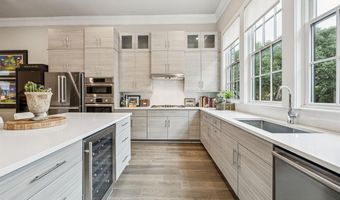 14932 Oak St, Addison, TX 75001
