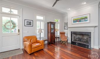 11 Turnbull Ln, Savannah, GA 31410