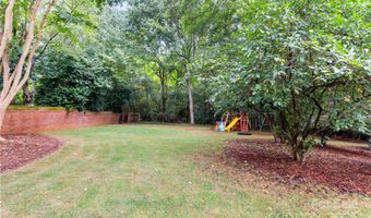 3605 Hampton Manor Dr, Charlotte, NC 28226