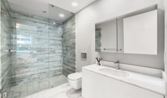 10203 Collins Ave 201, Bal Harbour, FL 33154