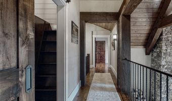 39 Firesong Ln, Glenville, NC 28736
