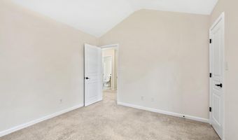 738 York View Dr, Auburn, GA 30011