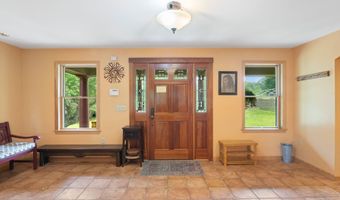 925 Hinesburg Rd, Brattleboro, VT 05301