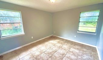 2043 Shady Oaks Dr, Baton Rouge, LA 70815