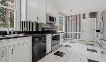 2316 Old Dominion Rd, Albany, GA 31721
