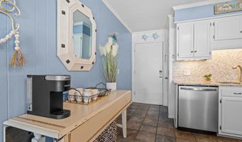 301 Commerce Way Rd 101, Atlantic Beach, NC 28512