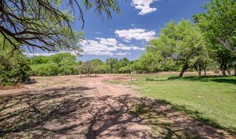 463 E Cocktail Trl, Camp Verde, AZ 86322