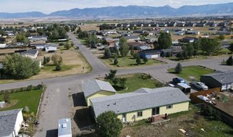 406 Red Oak, Belgrade, MT 59714