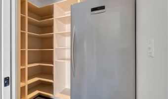 3181 Goldenspur Dr, Camarillo, CA 93010