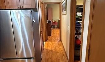 20 Zambarano Ave 202, North Providence, RI 02911