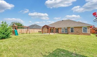 1808 Javelina Dr, Altus, OK 73521