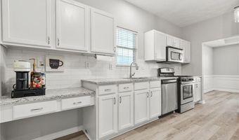 6847 Bridgewood Dr, Austell, GA 30168