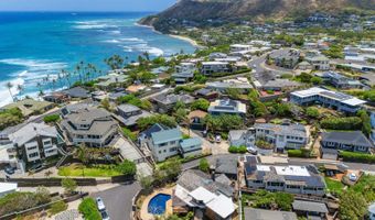 4134 Black Point Rd, Honolulu, HI 96816