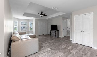 1933 Admiral Ln, Aransas Pass, TX 78336