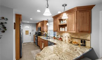 111 Peeptoad Rd, Scituate, RI 02857