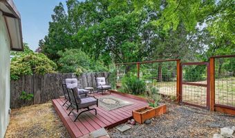 321 Clay St Spc 62, Ashland, OR 97520
