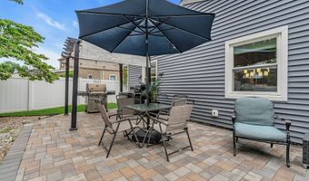103 Idlewild Ln, Aberdeen, NJ 07747