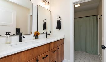 3503 SE 20th St, Ankeny, IA 50021