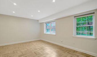 1315 N ODE St 704, Arlington, VA 22209