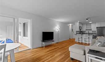 401 Bellevue Ave 214, Newport, RI 02840