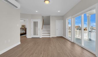 42 Carlyle Dr, Bayville, NJ 08721