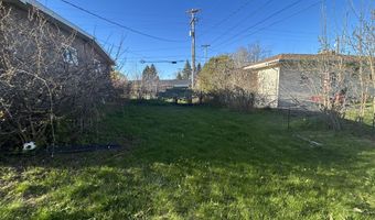 126 Garfield St, Alpena, MI 49707