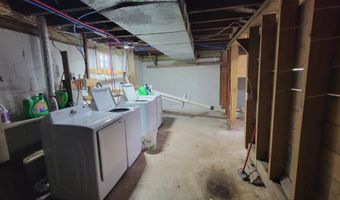 206 10TH Ave, Antigo, WI 54409