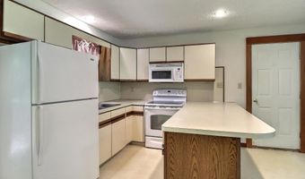 93 Skyline Dr, Albrightsville, PA 18210