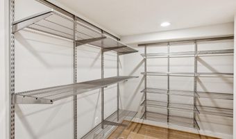 625 GRESHAM Pl NW, Washington, DC 20001
