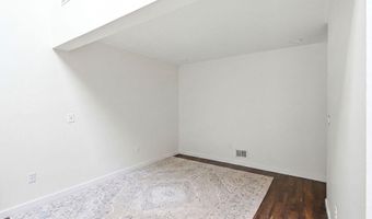 20 Deer Run Dr N, Barnegat, NJ 08005