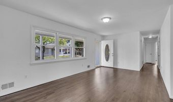 1020 Cable Ave, Beachwood, NJ 08722