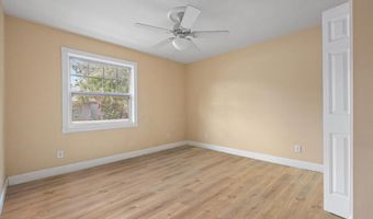 301 2ND St, Atlantic Beach, FL 32233