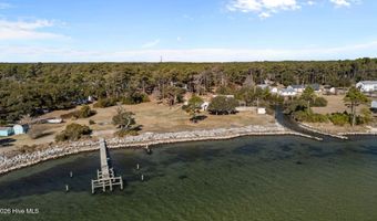 630 Seashore Dr, Atlantic, NC 28511