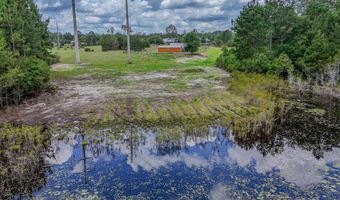 422 Mcduff Dr, Alford, FL 32420