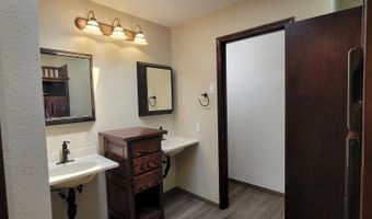 404 Sunbeam Ave, Alamogordo, NM 88310