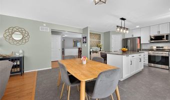 2426 Guardian Ct, Arnold, MO 63010
