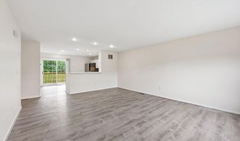 1075 Shady Lake Dr, Columbus, OH 43228