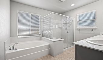 3157 Rogue River Dr, Chico, CA 95973