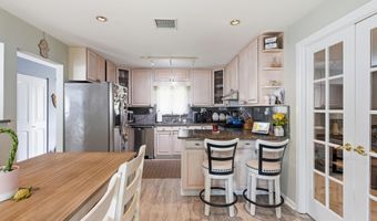 60 Fordham Dr, Aberdeen, NJ 07747