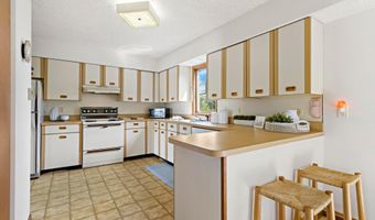300 N NORWOOD Ave, Beach Haven, NJ 08008